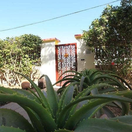 La Maison Jaune Dakhla Maison D'Hotes Exterior foto